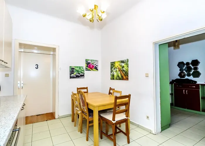 Family Near Schoenbrunn Palace Hl18 Apartamento Viena
